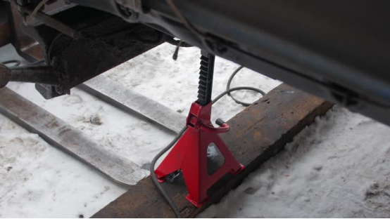 Jack Stand Load-Bearing Truth: Static and Dynamic Loads and Safety Factors