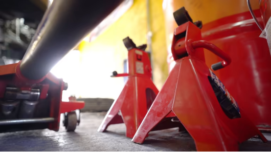 Jack Stands: The Ultimate Guide