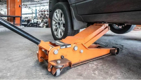 Jack stands Why is it the last line of defense for vehicle safety?